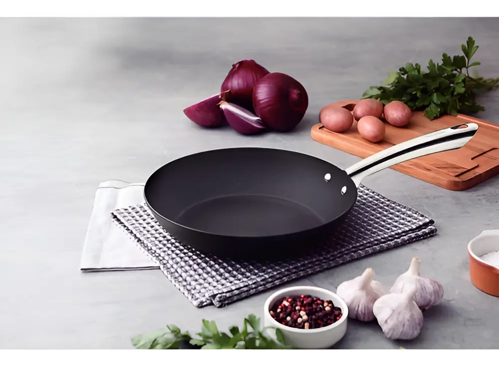 Sartén Trento Hierro Esmaltado 26 Cm 2,1 L Tramontina