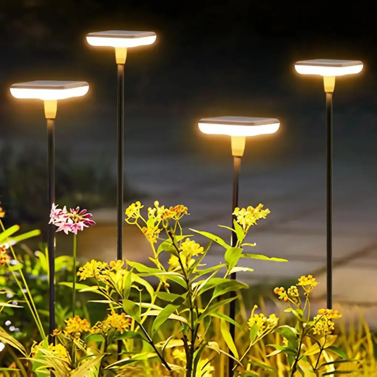 Estaca Solar Led X 4u. Luz Calida Exterior Efecto Flotante